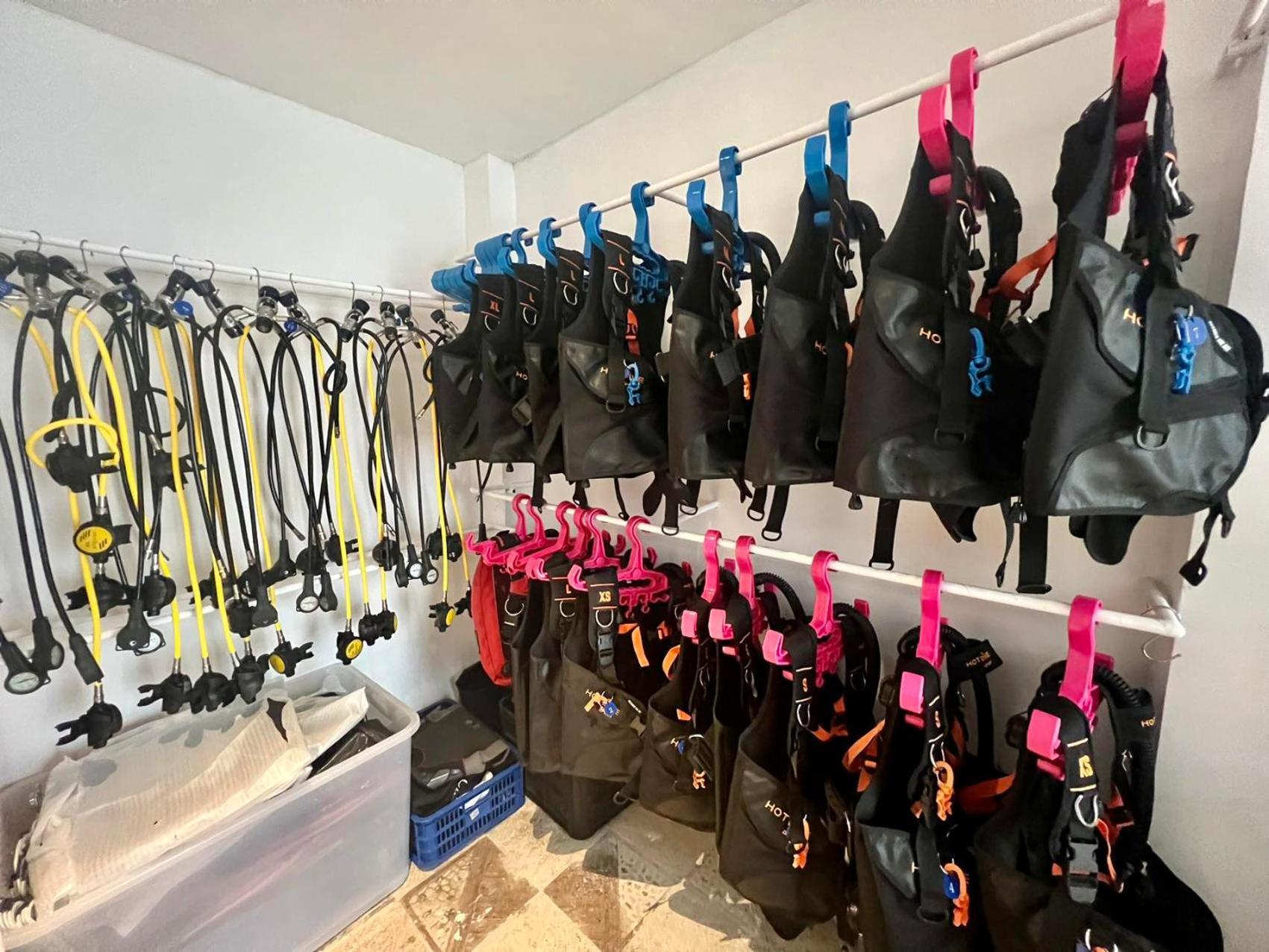 E-Fun Dive Resort Dauin Ngoại thất bức ảnh